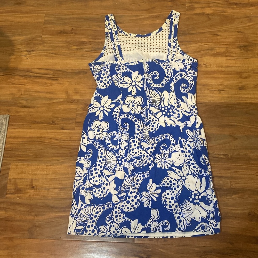 Lilly Pulitzer Blue and White Floral Dress‎ - Picture 2 of 3